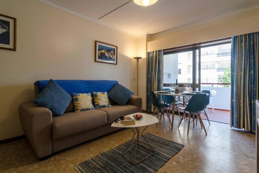 Clube Praia Vau Apt. 9G 普拉亚-达罗沙 外观 照片