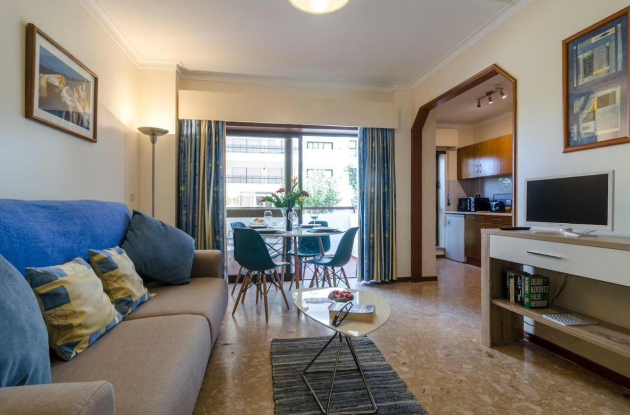 Clube Praia Vau Apt. 9G 普拉亚-达罗沙 外观 照片